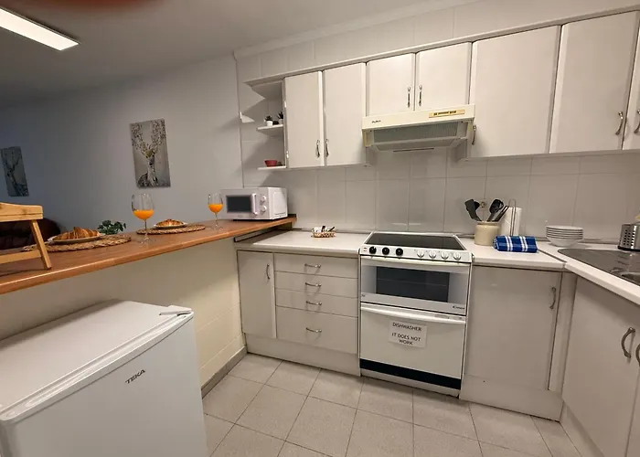 Good Vibes Siam View Апартаменты Адехе