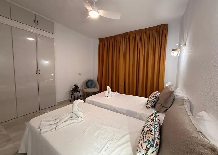 Good Vibes Siam View Апартаменты Адехе