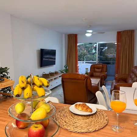 Good Vibes Siam View Апартаменты Адехе